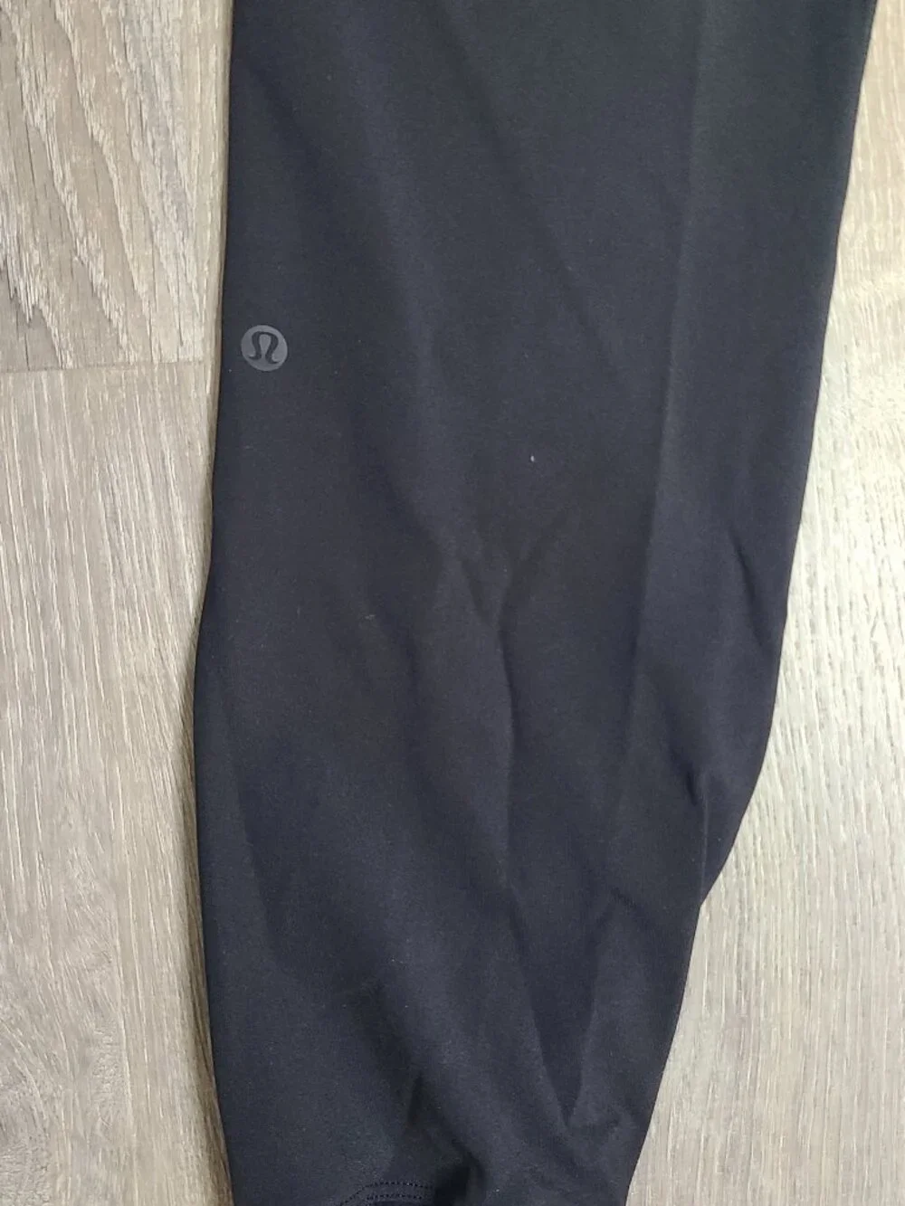 Lululemon On The Fly Luxtreme Drawstring Athletic Workout Joggers Black - Size 0